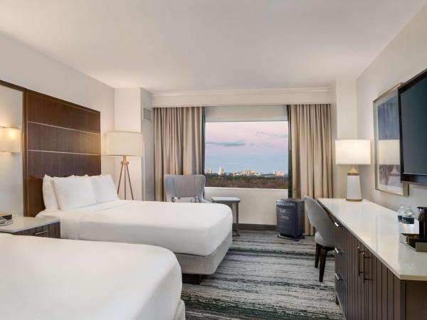 Signia by Hilton Orlando Bonnet Creek : photo 1 de la chambre chambre anti-allergie avec 2 lits queen-size