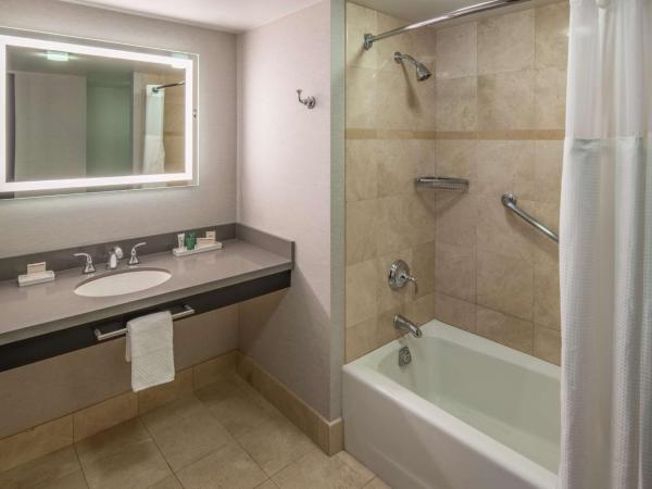 Hilton Portland Downtown : photo 5 de la chambre suite studio double avec 2 lits doubles