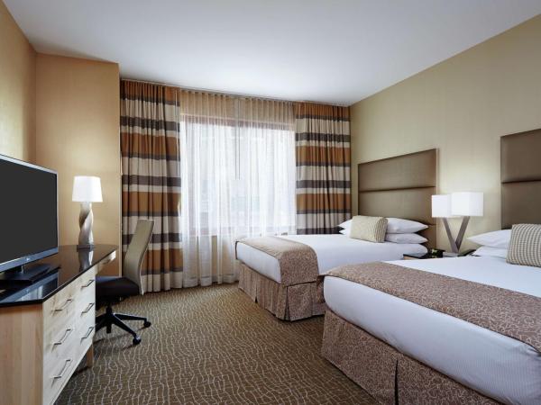 DoubleTree by Hilton Hotel Philadelphia Center City : photo 1 de la chambre suite avec 2 lits queen-size et kitchenette