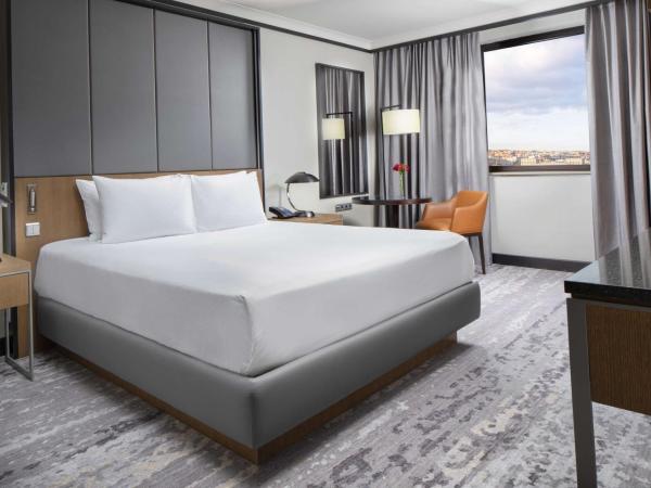 Hilton Prague Hotel : photo 2 de la chambre chambre lit king-size exécutive
