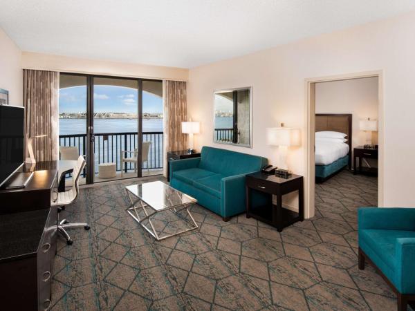 Hilton San Diego Airport/Harbor Island : photo 1 de la chambre suite 1 chambre lit king-size - vue sur port