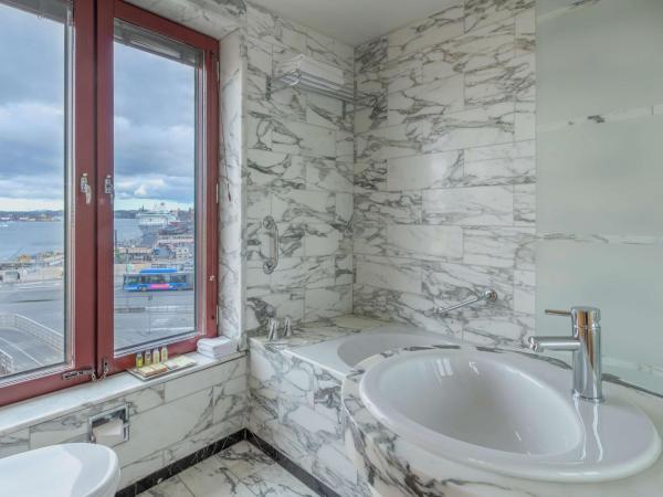 Hilton Stockholm Slussen Hotel : photo 4 de la chambre chambre exécutive en angle