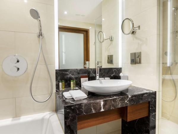 DoubleTree by Hilton Hotel & Conference Centre Warsaw : photo 3 de la chambre chambre lits jumeaux