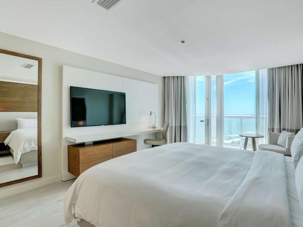 Hilton Fort Lauderdale Beach Resort : photo 2 de la chambre suite 2 chambres penthouse - côté océan