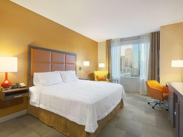 Hampton Inn Houston Downtown : photo 3 de la chambre chambre lit king-size - non-fumeurs