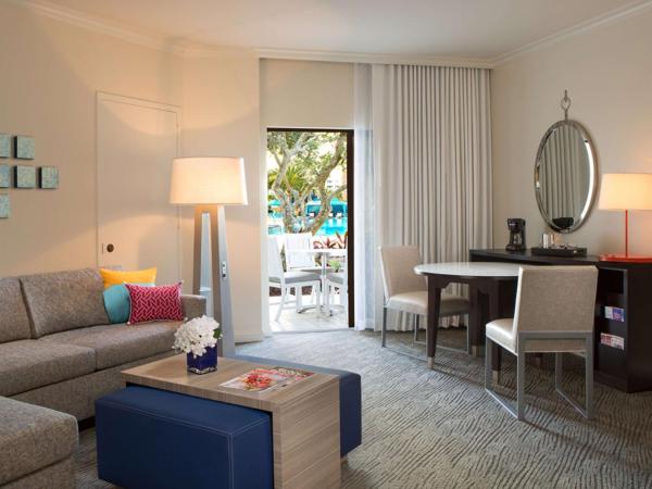 Hilton Orlando Buena Vista Palace - Disney Springs Area : photo 2 de la chambre suite familiale 1 chambre avec 2 lits queen-size 