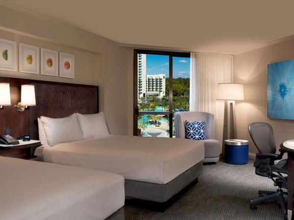 Hilton Orlando Buena Vista Palace - Disney Springs Area : photo 4 de la chambre suite familiale 1 chambre avec 2 lits queen-size 