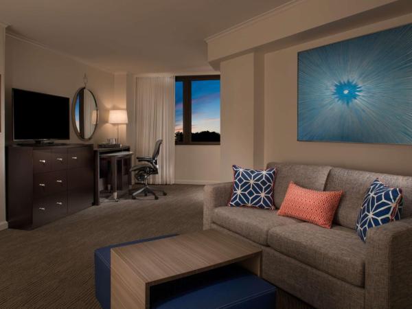 Hilton Orlando Buena Vista Palace - Disney Springs Area : photo 4 de la chambre suite 2 lits queen-size - tour 