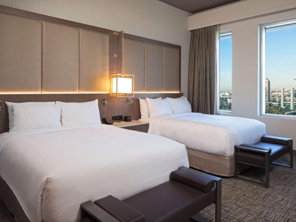 H Hotel Los Angeles, Curio Collection By Hilton : photo 2 de la chambre chambre deluxe avec 2 lits queen-size
