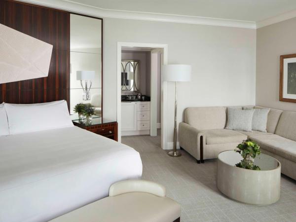Waldorf Astoria Atlanta Buckhead : photo 6 de la chambre suite junior lit king-size avec balcon