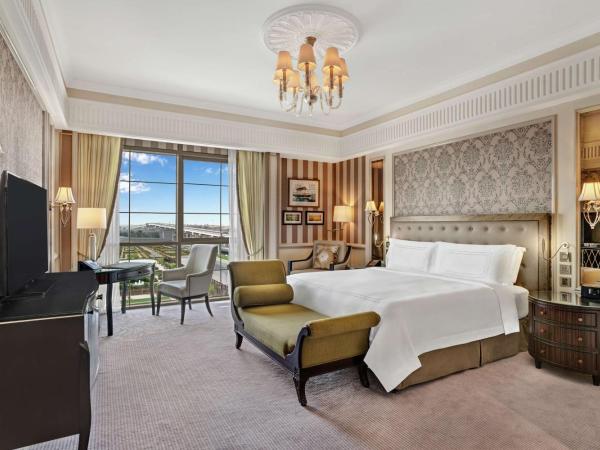 Al Habtoor Palace - Preferred Hotels & Resorts : photo 2 de la chambre grande chambre lit king-size deluxe