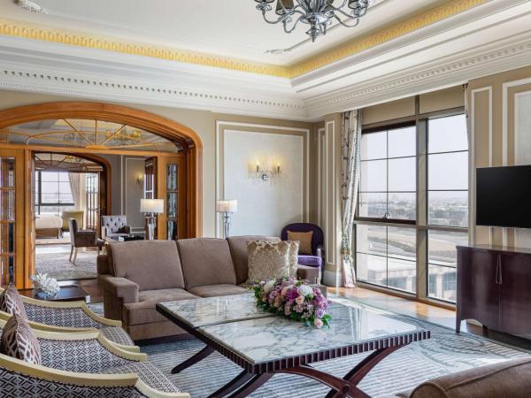 Al Habtoor Palace - Preferred Hotels & Resorts : photo 5 de la chambre suite royale