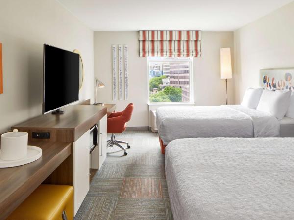 Hampton Inn & Suites Atlanta-Midtown, Ga : photo 1 de la chambre chambre avec 2 grands lits queen-size 