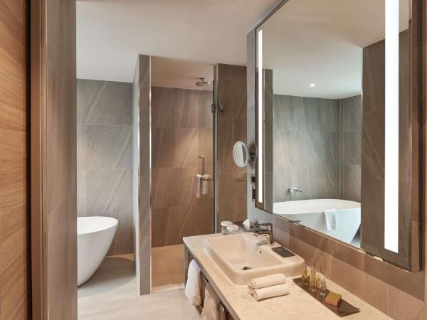 Doubletree By Hilton Perth Waterfront : photo 3 de la chambre chambre lit king-size deluxe