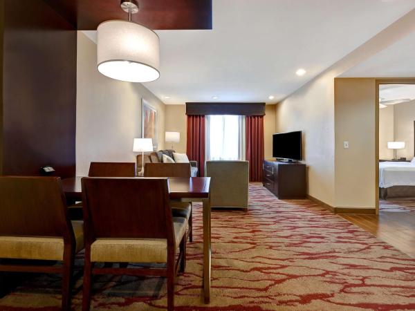 Homewood Suites by Hilton Albuquerque Airport : photo 2 de la chambre suite 1 chambre lit queen-size - non-fumeurs