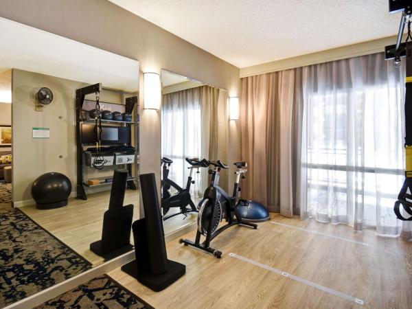 Hilton Charlotte Airport Hotel : photo 4 de la chambre fitness king suite