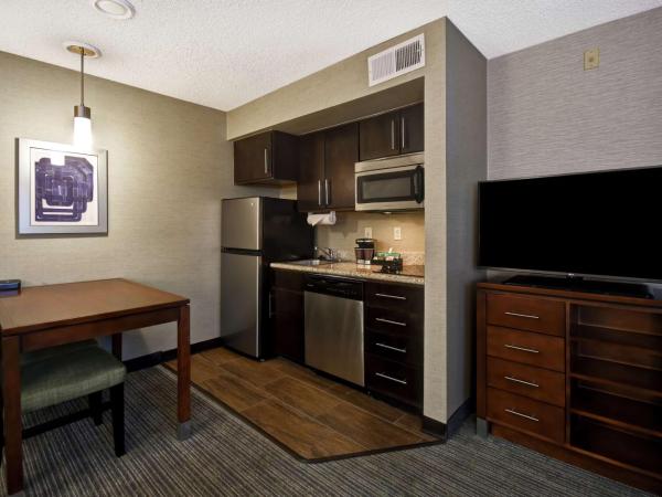 Homewood Suites by Hilton Atlanta-Galleria/Cumberland : photo 4 de la chambre suite 1 chambre lit king-size - non-fumeurs