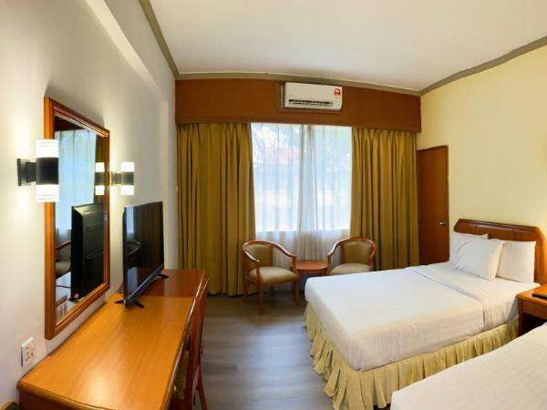 Hotel Sandakan : photo 4 de la chambre chambre familiale deluxe
