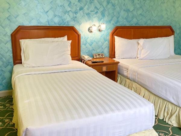 Hotel Sandakan : photo 4 de la chambre suite lit queen-size junior