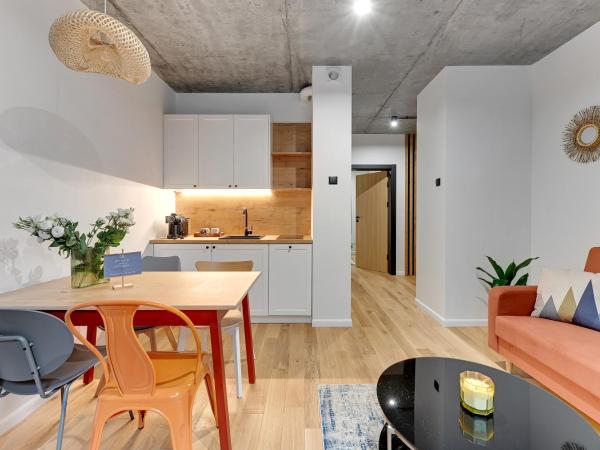 T8- Willa Tetmajera Gdynia : photo 4 de la chambre semi-basement quadruple room