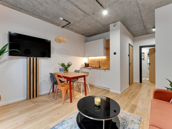 T8- Willa Tetmajera Gdynia : photo 2 de la chambre semi-basement quadruple room