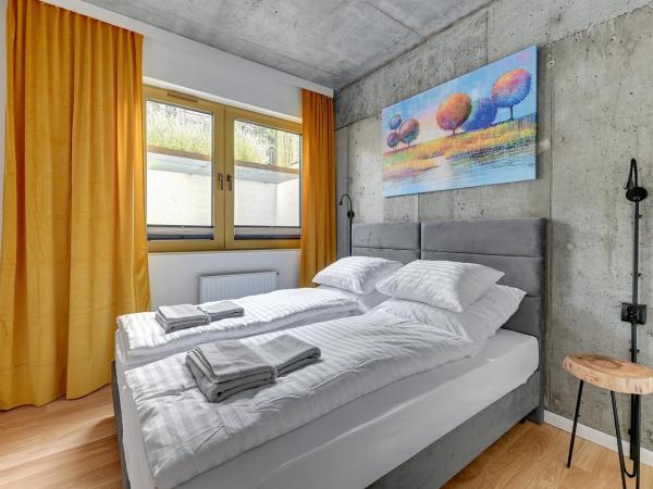 T8- Willa Tetmajera Gdynia : photo 7 de la chambre semi-basement quadruple room