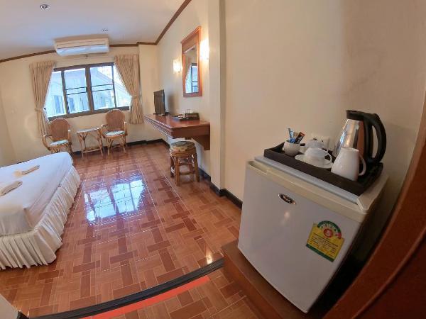 Roongruang Hotel : photo 5 de la chambre chambre double supérieure