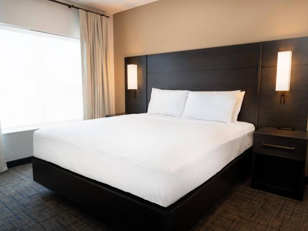 Residence Inn by Marriott Louisville Old Henry : photo 2 de la chambre studio lit king-size avec canapé-lit