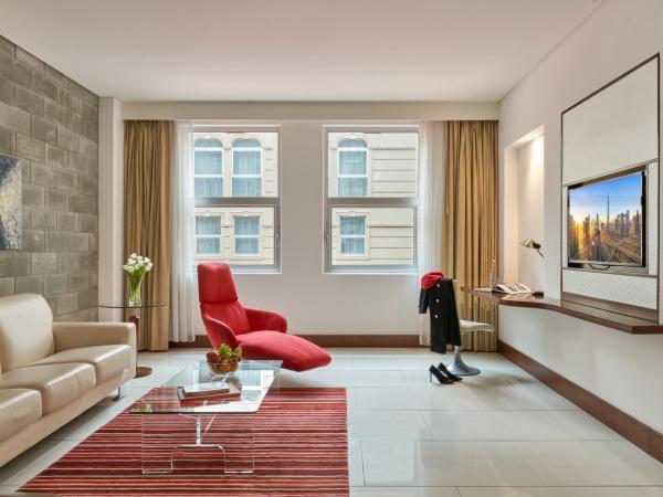 Villa Rotana : photo 3 de la chambre suite 1 chambre lit king-size - vue sur atrium