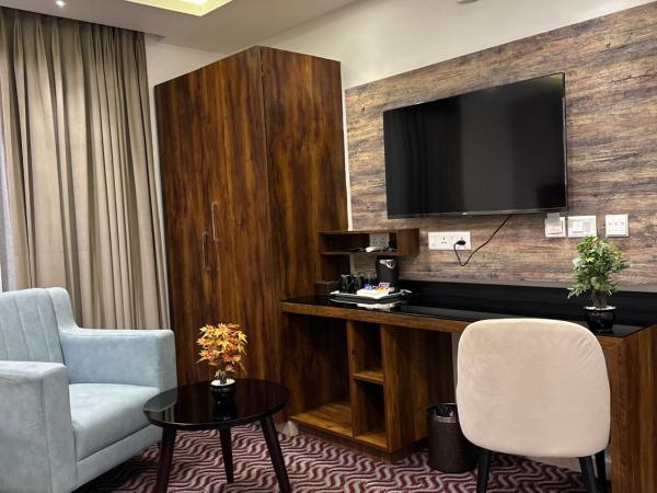 ROYAL ACE LUXUR : photo 8 de la chambre chambre double supérieure