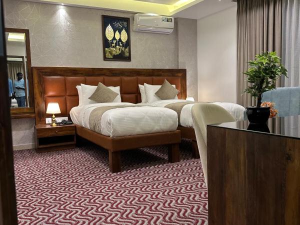 ROYAL ACE LUXUR : photo 9 de la chambre chambre double supérieure