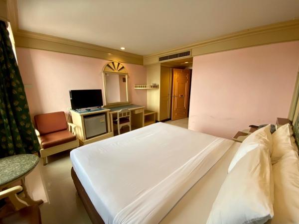 AA Hotel Pattaya : photo 10 de la chambre chambre double supérieure