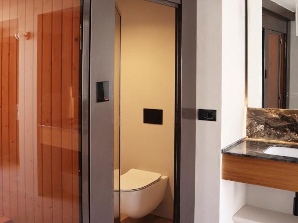 Roiss Haus Suites : photo 3 de la chambre chambre double avec baignoire spa