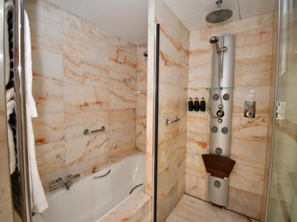 Best Western Premier CMC Girona : photo 7 de la chambre suite junior exécutive