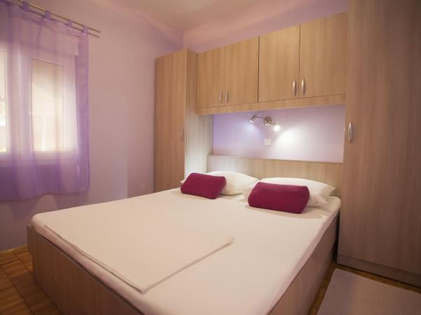 Villa Neda : photo 1 de la chambre appartement 2 chambres avec terrasse - vue latérale sur mer