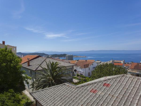Villa Neda : photo 9 de la chambre studio avec balcon et vue sur la montagne