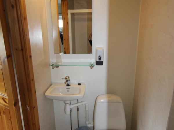 Ami Hotel : photo 5 de la chambre chambre double ou lits jumeaux avec salle de bains privative