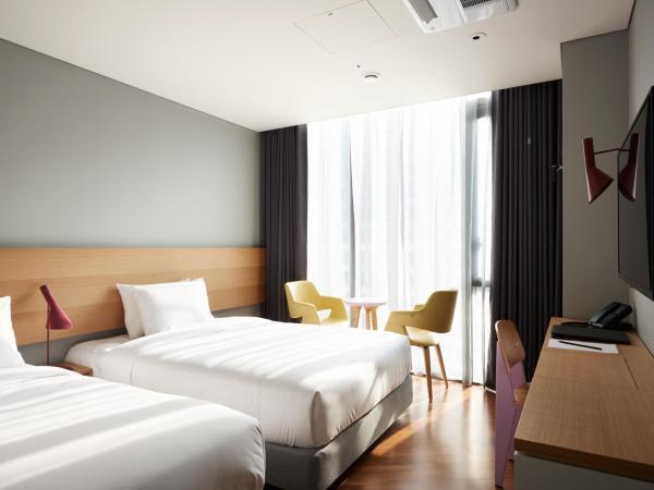 Hotel Peyto Gangnam : photo 1 de la chambre chambre lits jumeaux urbaine