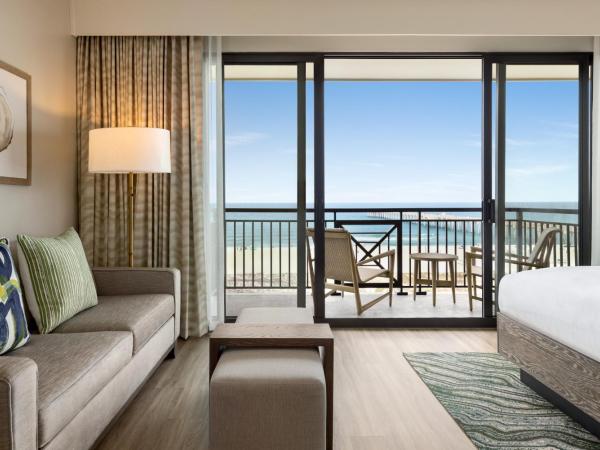 Embassy Suites By Hilton Panama City Beach Resort : photo 2 de la chambre king studio with gulf view - hearing accessible