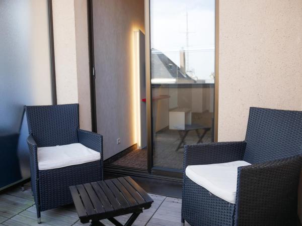 ibis Styles Poitiers Centre : photo 4 de la chambre chambre classique avec balcon
