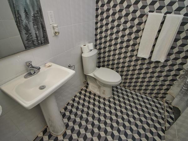 Hotel Casa Ceci Inn : photo 7 de la chambre chambre lits jumeaux standard