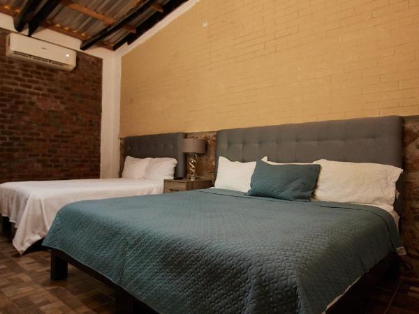 Hotel Casa Ceci Inn : photo 10 de la chambre studio lit queen-size de luxe