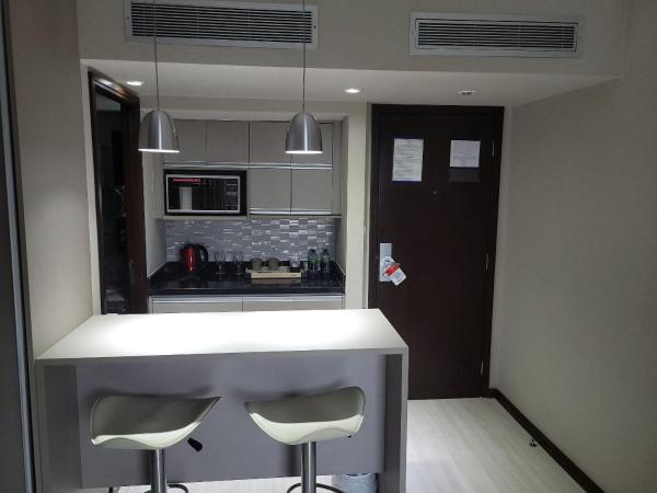 Flat Super Luxo Verbo Divino : photo 9 de la chambre suite supérieure