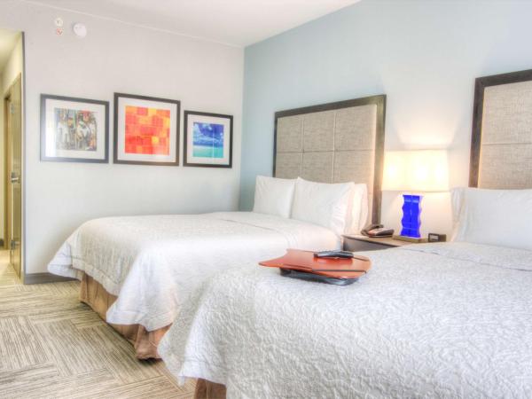 Hampton Inn Houston I-10 East, TX : photo 1 de la chambre chambre 2 lits queen-size (4 adultes)