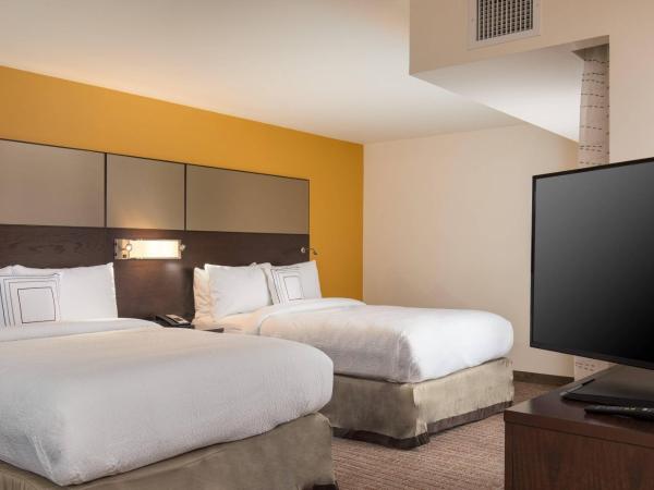 Residence Inn by Marriott Las Vegas Airport : photo 1 de la chambre studio avec 2 lits queen-size et canapé-lit
