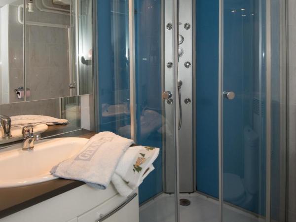 Résidence Plaisance : photo 9 de la chambre studio- vue sur lac - 2ème Étage 