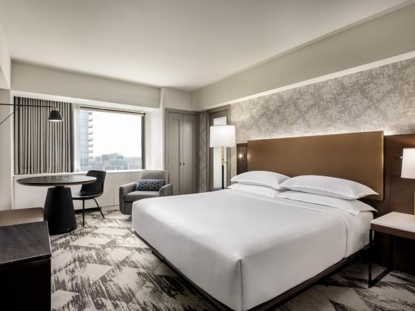 Le Centre Sheraton Montreal Hotel : photo 1 de la chambre chambre 1 lit queen-size