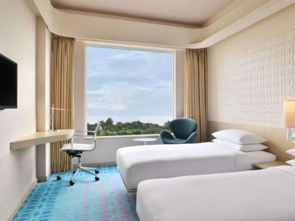 Fairfield by Marriott Hyderabad Gachibowli : photo 1 de la chambre superior room, 2 twin/single bed(s), city view