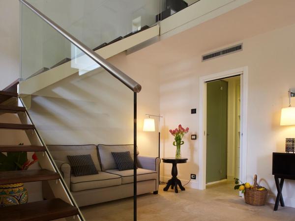 Borgo di Luce I Monasteri Golf Resort & SPA : photo 1 de la chambre suite junior