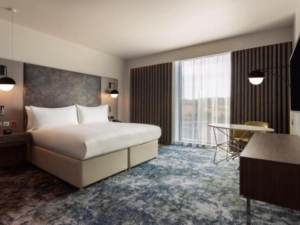 Hilton Aberdeen TECA : photo 3 de la chambre chambre lit king-size